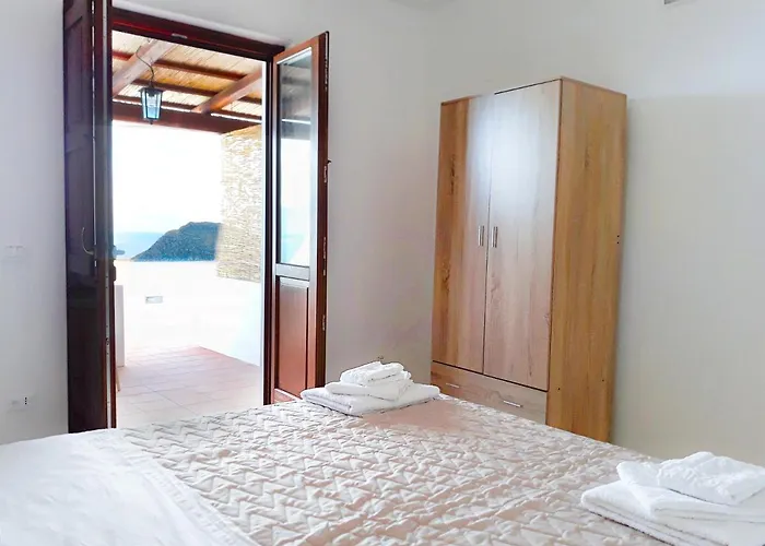 Residence Gregory Filicudi